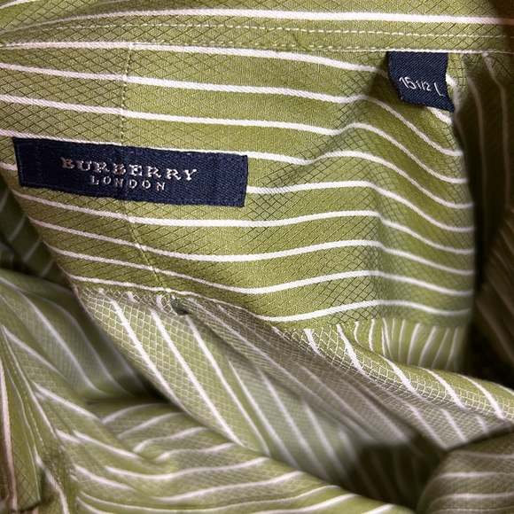 Burberry Button Down - Picture 7 of 7